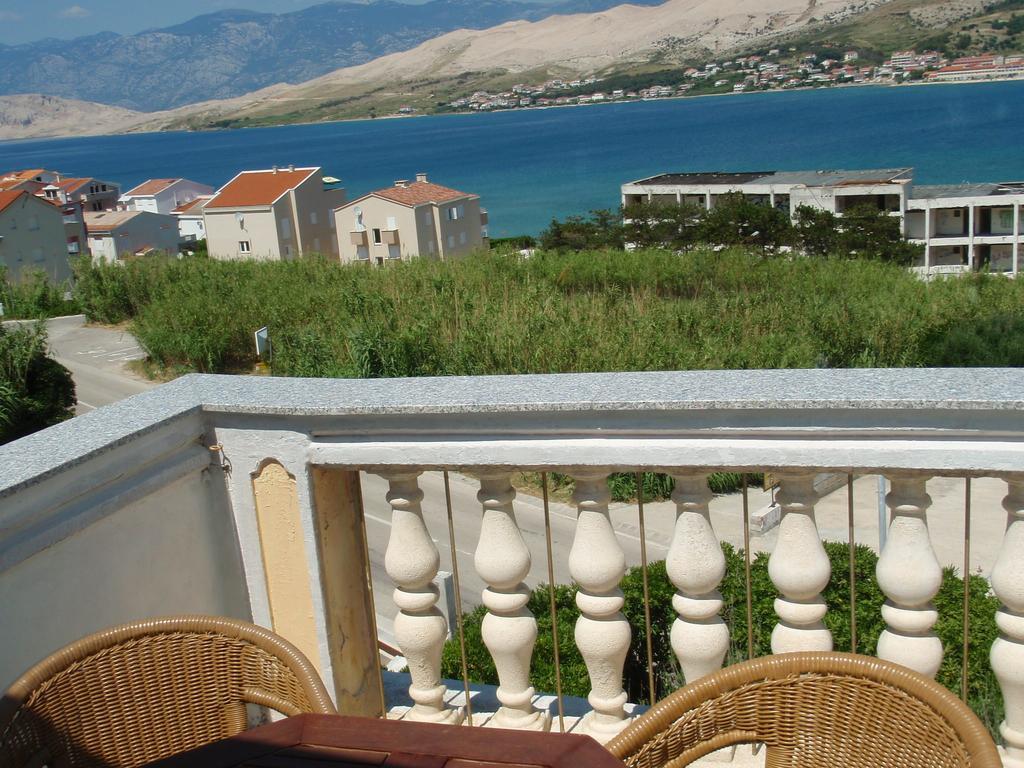 Apartments Ariana Pag Town Εξωτερικό φωτογραφία