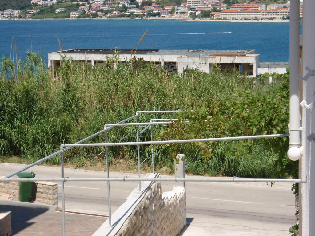 Apartments Ariana Pag Town Εξωτερικό φωτογραφία