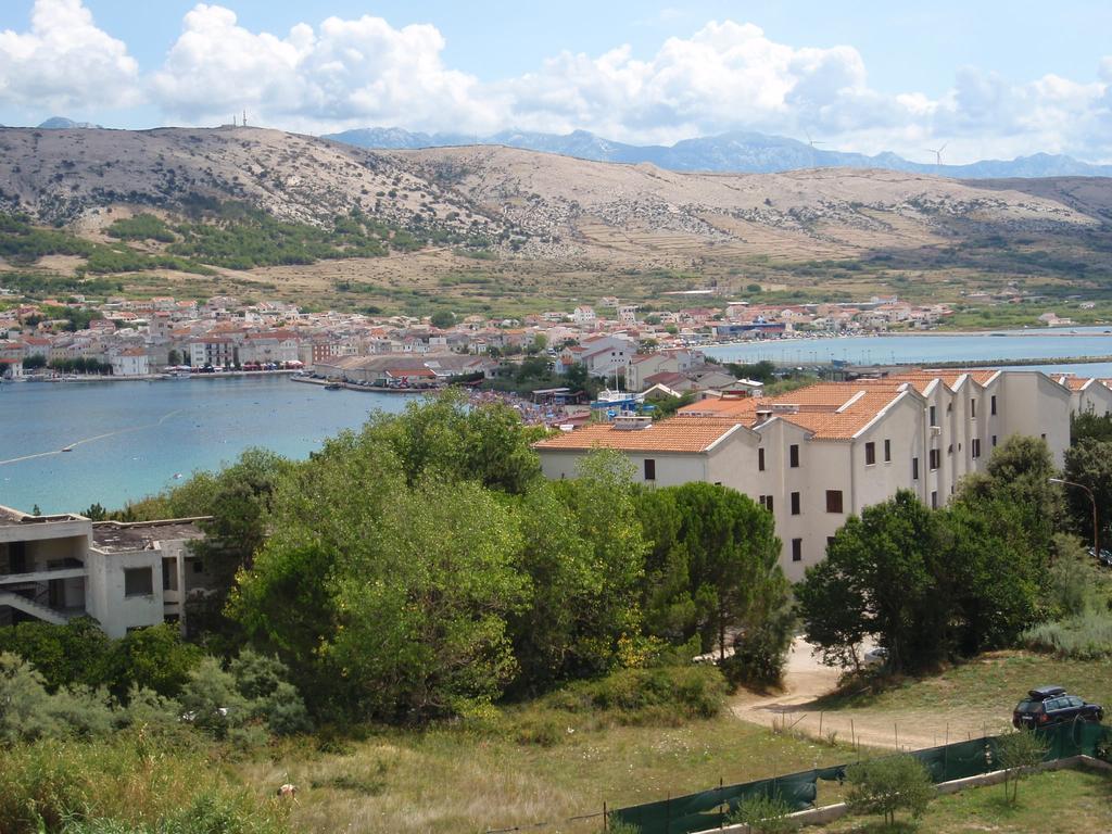 Apartments Ariana Pag Town Εξωτερικό φωτογραφία