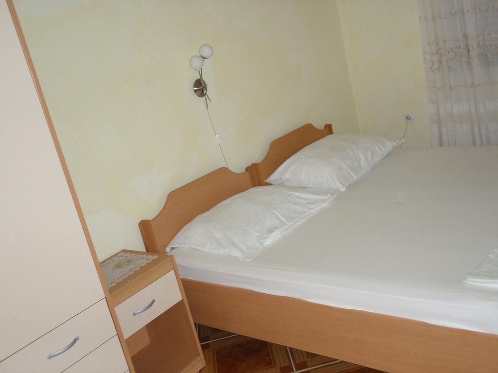 Apartments Ariana Pag Town Δωμάτιο φωτογραφία