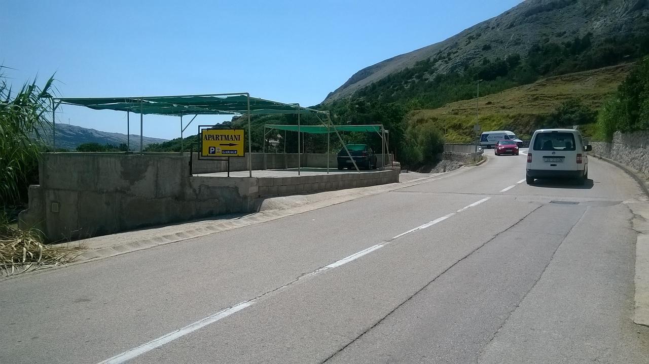 Apartments Ariana Pag Town Εξωτερικό φωτογραφία